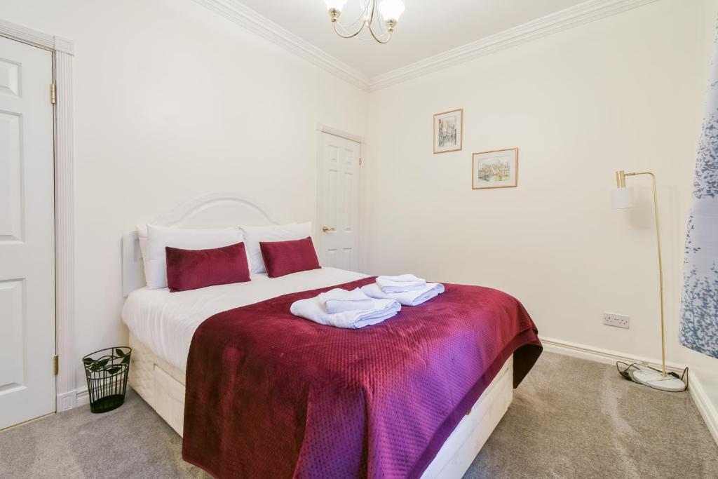 The Shambles Suites room 4